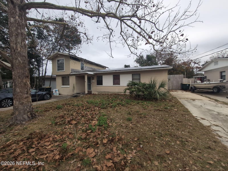 4017 Loys Dr, Jacksonville, FL 32246