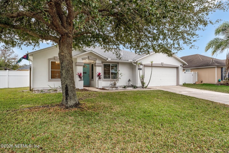 2480 Bentwater Dr, Jacksonville, FL 32246