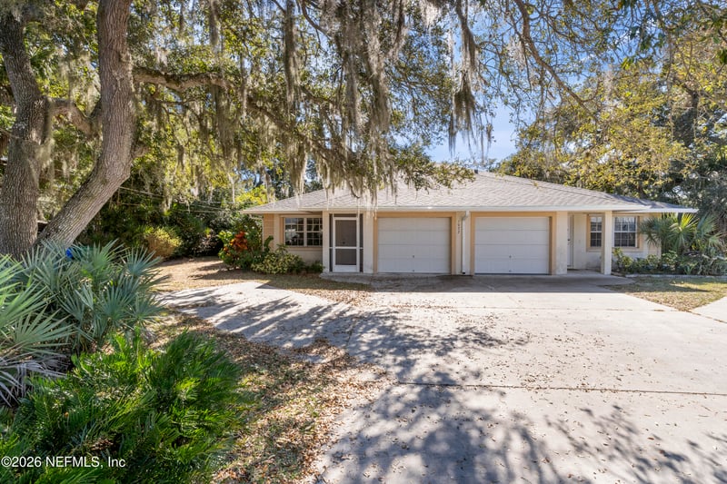 1022 Foster Rd, Sebastian, FL 32958