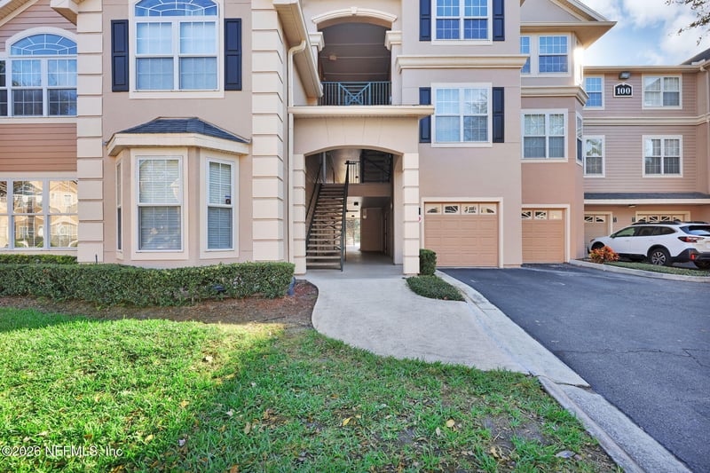 13810 Sutton Park Dr #136, Jacksonville, FL 32224