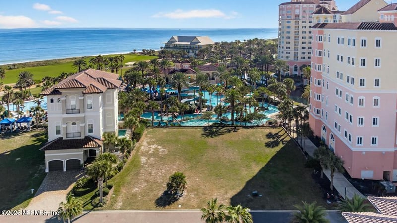 320 Ocean Crest Dr, Palm Coast, FL 32137