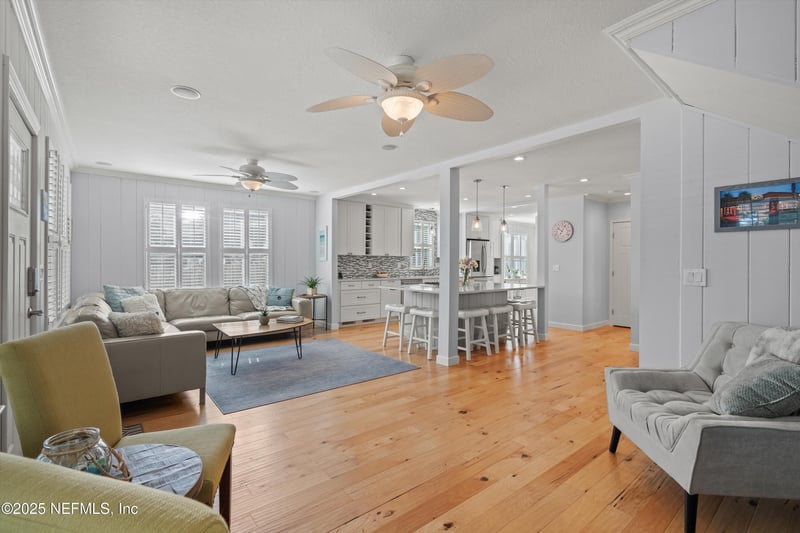 225 Lora St, Neptune Beach, FL 32266