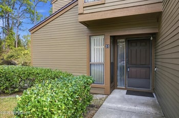 31 Oxford Ln, Palm Coast, FL 32137