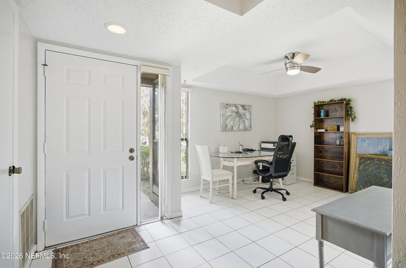 31 Oxford Ln, Palm Coast, FL 32137