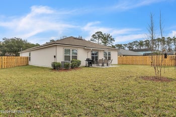 24 Pickston Ln, Palm Coast, FL 32164