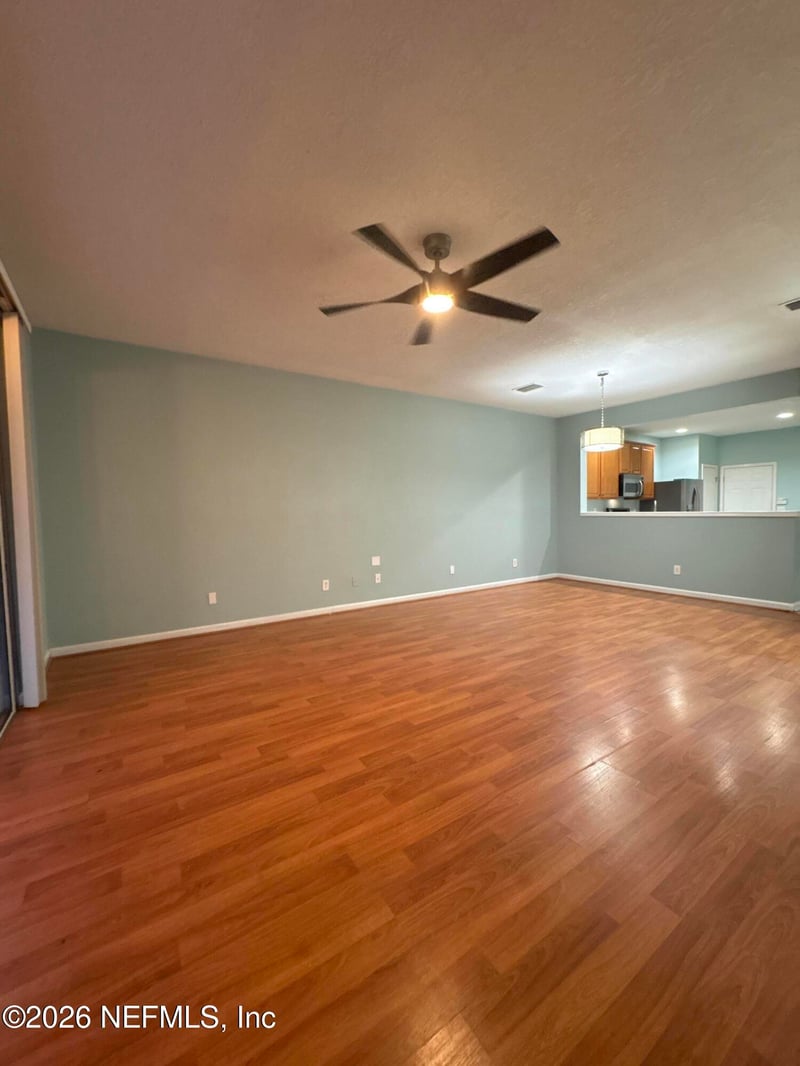 13547 Stone Pond Dr, Jacksonville, FL 32224