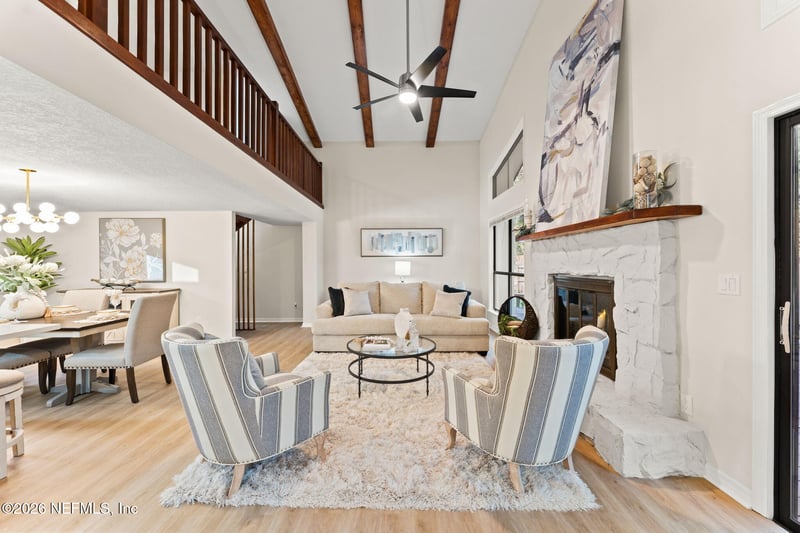 1875 Live Oak Ln, Atlantic Beach, FL 32233