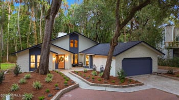1875 Live Oak Ln, Atlantic Beach, FL 32233