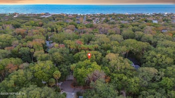 1875 Live Oak Ln, Atlantic Beach, FL 32233