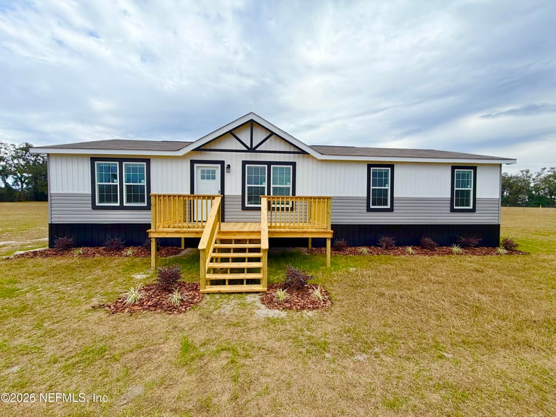 13447 195th Ave, Brooker, FL 32622