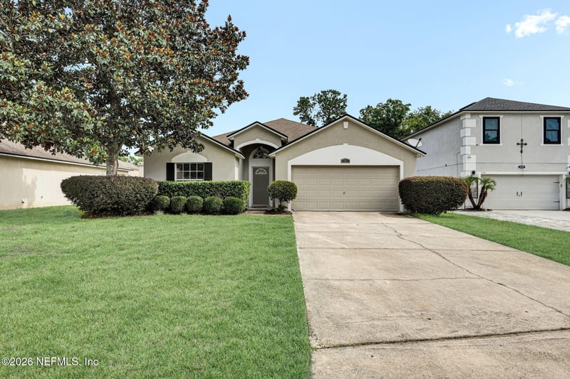 3751 Longleaf Forest Ln, Jacksonville, FL 32210