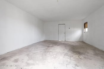 7942 Helston Dr, Jacksonville, FL 32208