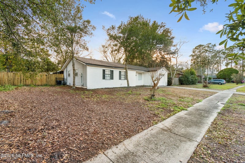 8234 Frost St, Jacksonville, FL 32221