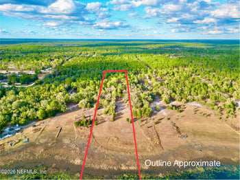 109 Sandpiper Dr, Hawthorne, FL 32640