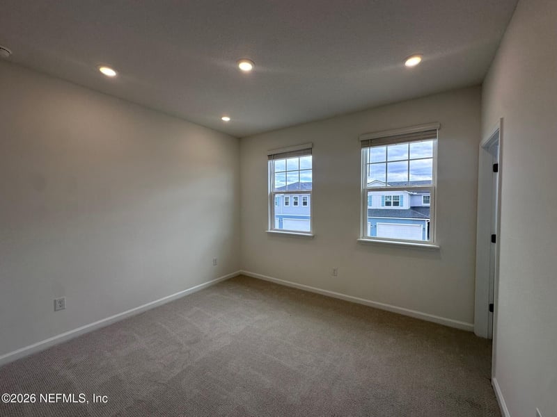 385 Woods Ln, St Augustine, FL 32092