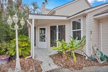 881 Poinsettia Rd, St Augustine, FL 32086