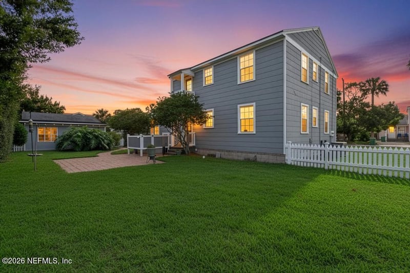 525 13th Ave, Jacksonville Beach, FL 32250