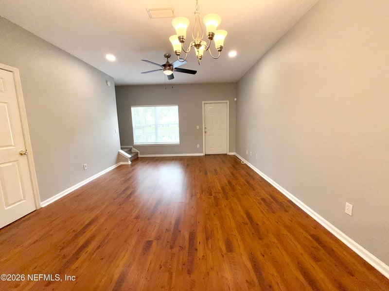 621 Southbranch Dr, St Johns, FL 32259