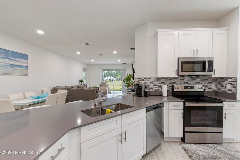 1184 Sand Trap Ct, Daytona Beach, FL 32124