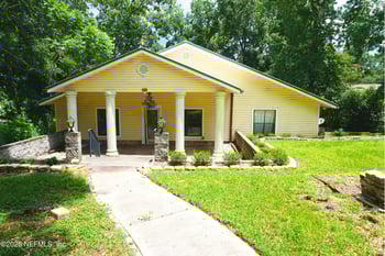 764 Hazelwood Ct, Green Cove Springs, FL 32043