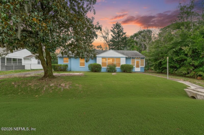 1954 Burkholder Cir, Jacksonville, FL 32216