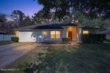 14262 Crestwick Dr, Jacksonville, FL 32218