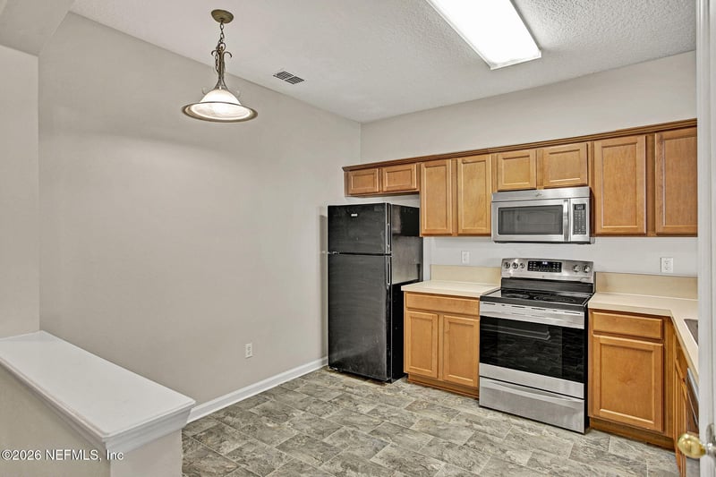 1892 Biscayne Bay Cir, Jacksonville, FL 32218