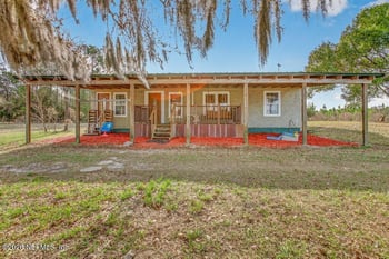 16815 95th Ave, Waldo, FL 32694
