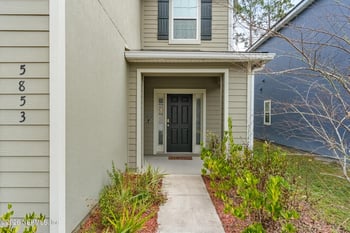 5853 Calvary Dr, Jacksonville, FL 32244