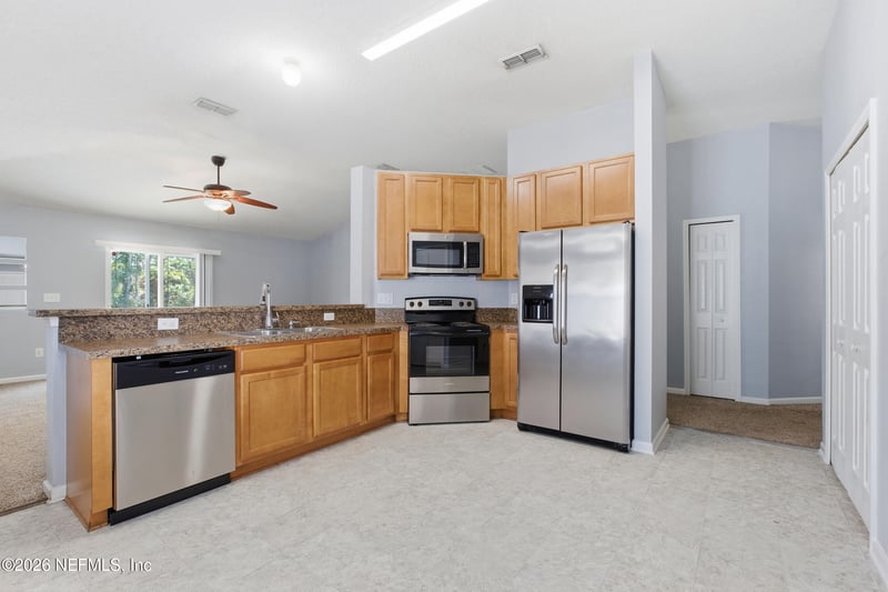 2219 Sotterley Ln, Jacksonville, FL 32220