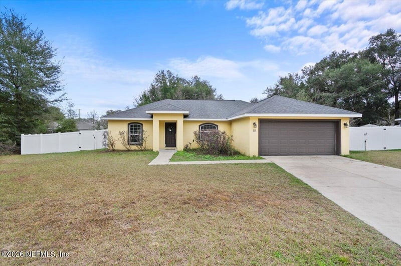 18 Pine Track Ter, Ocala, FL 34472