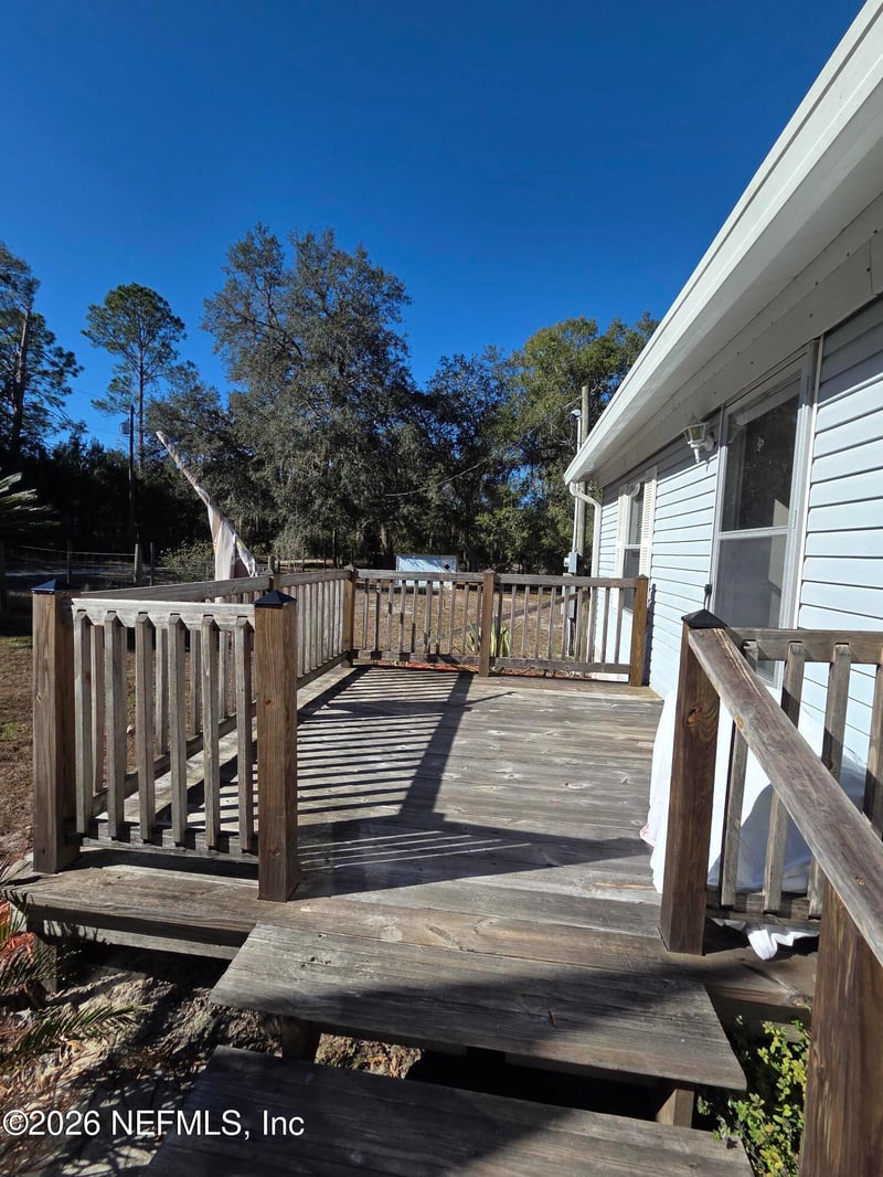 249 Oleander St, Pomona Park, FL 32181