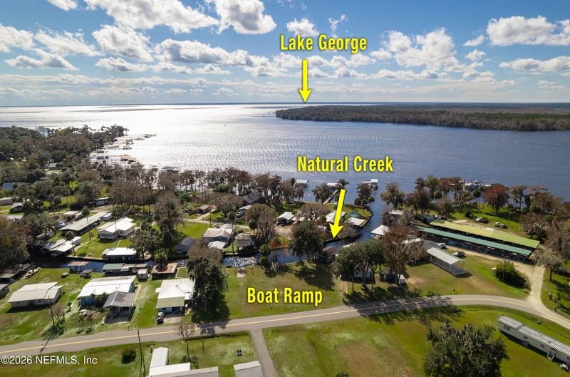 117 Lake View Ave, Georgetown, FL 32139