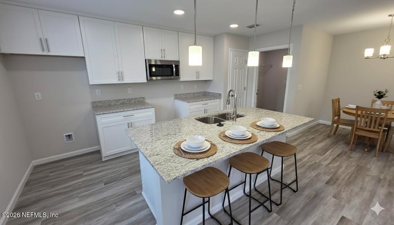 1076 Cahoon Rd, Jacksonville, FL 32221