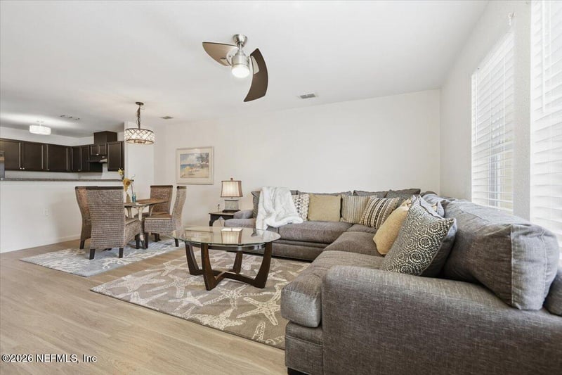 156 Sandy Beach Ln, Atlantic Beach, FL 32233