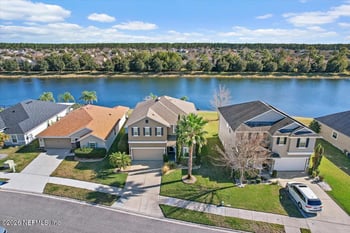 16001 Hutton Ln, Jacksonville, FL 32218