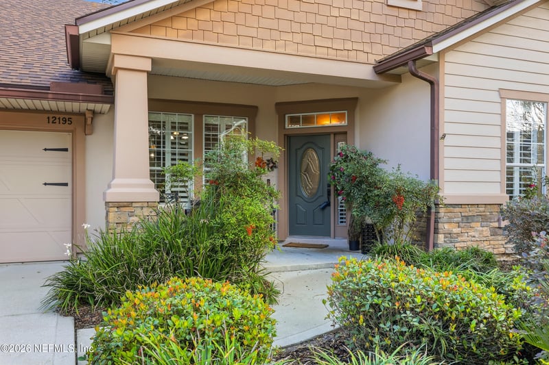 12195 Angleterre Dr, Jacksonville, FL 32258