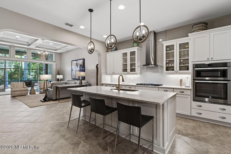 465 Wingstone Dr, Jacksonville, FL 32081