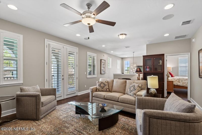 465 Wingstone Dr, Jacksonville, FL 32081