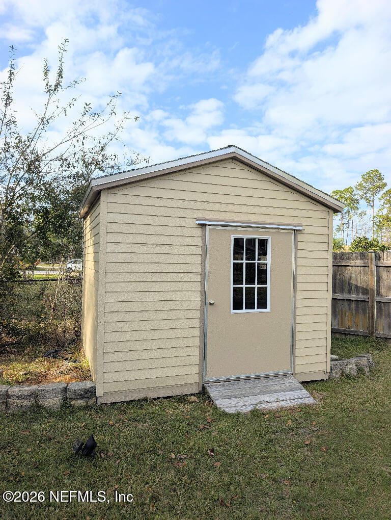 3 Point Pl, Palm Coast, FL 32164