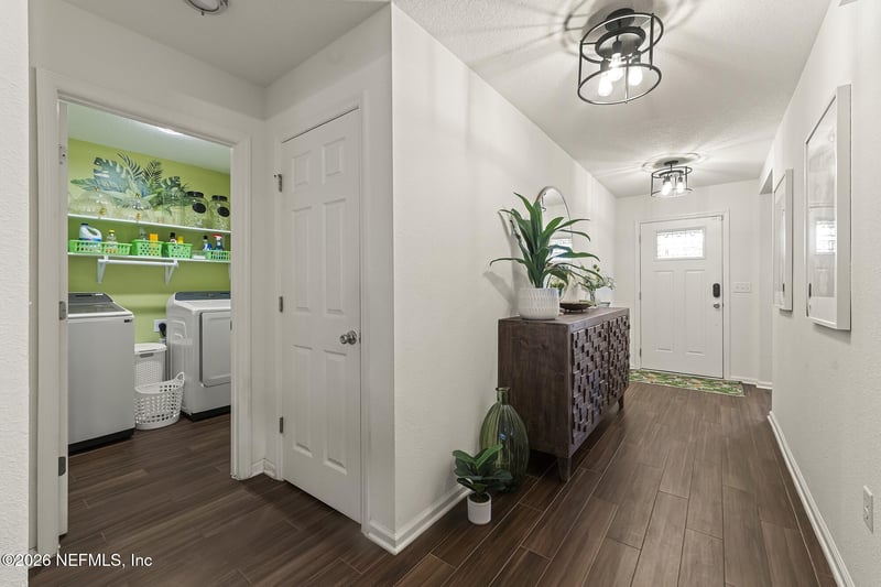 10692 Abbot Cove Dr, Jacksonville, FL 32225