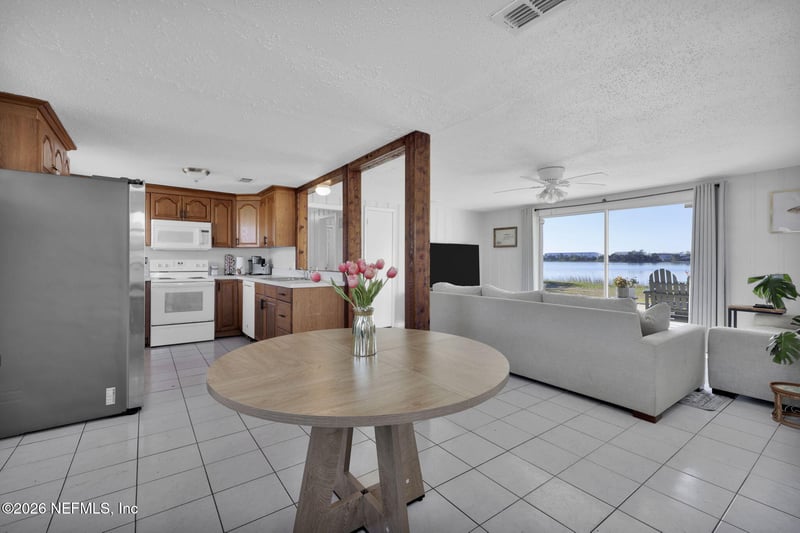 5818 Heckscher Dr, Jacksonville, FL 32226