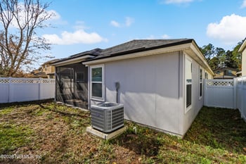 419 Forest Meadow Ln, Orange Park, FL 32065