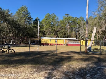 1005 Selma Ave, Interlachen, FL 32140