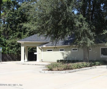 8141 Ramona Blvd, Jacksonville, FL 32221