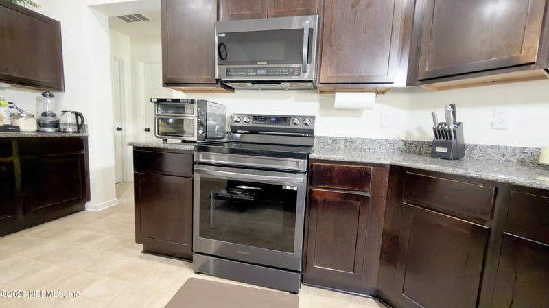 12401 Acosta Oaks Dr, Jacksonville, FL 32258