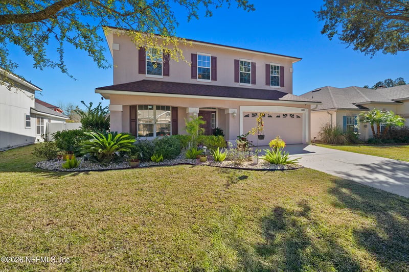 3231 Wandering Oaks Dr, Orange Park, FL 32065