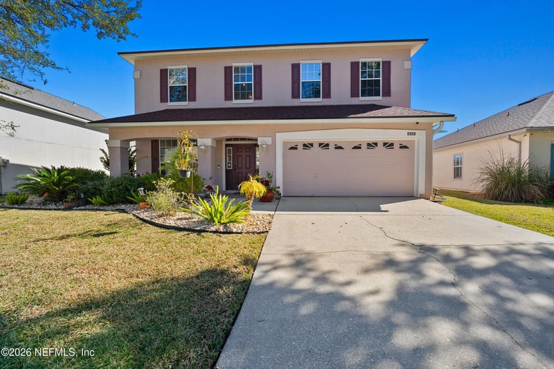 3231 Wandering Oaks Dr, Orange Park, FL 32065