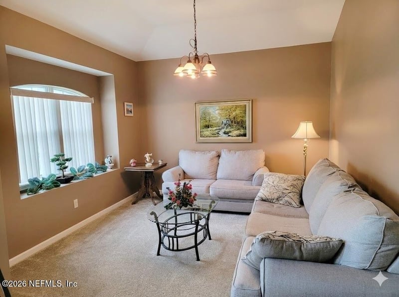 932 Oxford Dr, St Augustine, FL 32084