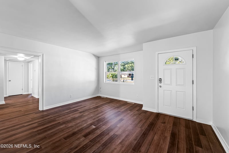 8308 Manavista St, Jacksonville, FL 32211